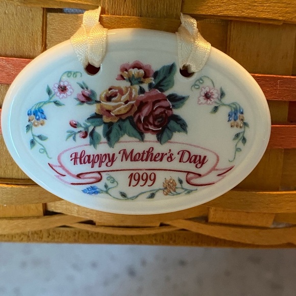 1999 Longaberger Mother's Day Tea for Two Basket, Liner & Protector - Picture 5 of 9